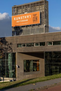 Rotterdam, Hollanda, 11 Kasım 2023 Rotterdam Kunstahal 'in ön cephesi veya Rotterdam Sanat Müzesi..