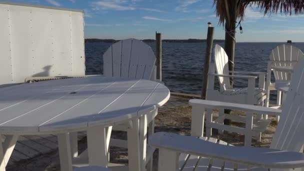 Leonardtown Maryland Meubles Patio Extérieur Chaises Tables Sur Une Terrasse — Video