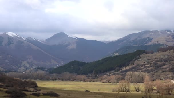 Pescasseroli Italië Uitzicht Het Nationaal Park Van Abruzzo — Stockvideo