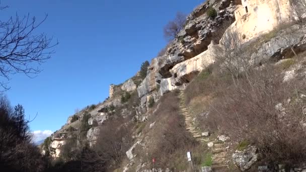 Роккамориче Италия Древний Монастырь Эремо Сан Феломео Скале Регионе Абруццо — стоковое видео