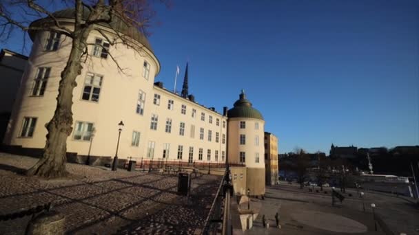 Estocolmo Suecia Una Vista Panorámica Isla Riddarholmen Sol Mirando Hacia — Vídeos de Stock