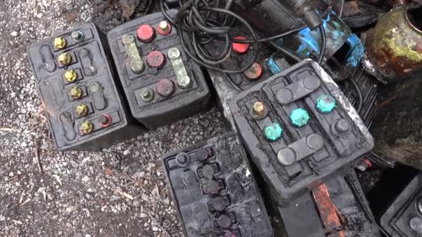 Stoccolma Svezia Vecchie Batterie Recuperate Dal Fondo Lago Associazione Sommozzatori — Video Stock