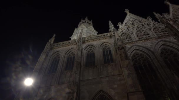 Viena Austria Una Vista Panorámica Catedral San Esteban Por Noche — Vídeos de Stock