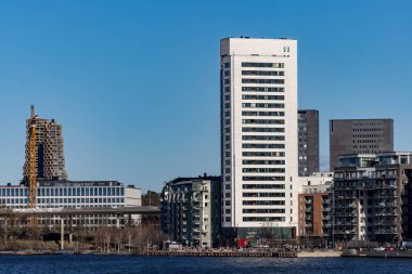 Stockholm, İsveç 13 Nisan 2024 Kungsholmen adasındaki yerleşim yerlerinin manzarası