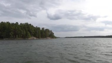 Graso, İsveç Baltık Denizi takımadalarındaki küçük adaların manzarası.