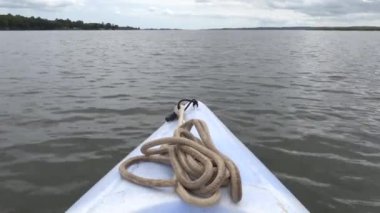 Broomes Adası, Maryland ABD Chesapeake Körfezi 'ndeki Patuxent Nehri' nin sulak alanlarında bir kano..