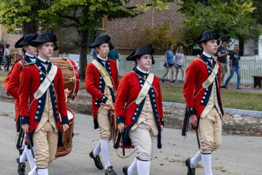 Williamsburg, Virginia, ABD 6 Eylül 2024 Gloucester Dükünün geçit töreni