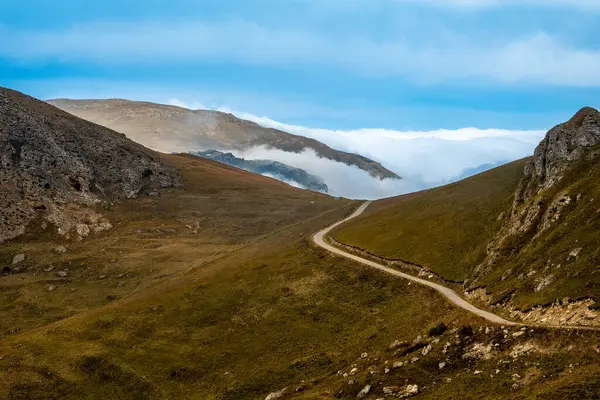 Khinalug, Azerbaijan A panoramic view of a road above the  Qudyalchay River basin.