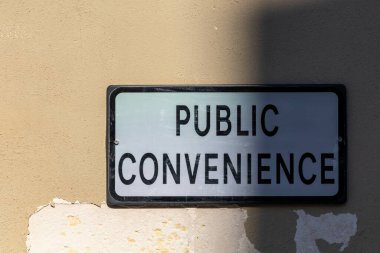 Mdina, Malta, Duvardaki bir tabelada 