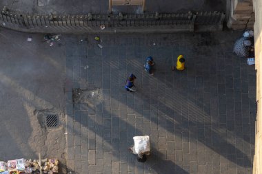 Cairo, Egypt, Jan 25, 2025 A high view of a street in the Old Cairo Bazaar at the Mosque of Sultan al-Muayyad Shaykh in the Cairo Bazaar, clipart