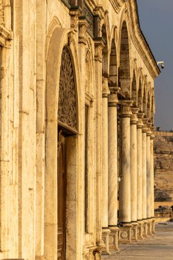Kahire, Mısır 28 Ocak 2025 Muhammed Ali Camii 'nin ön cephesi Hisar' da.