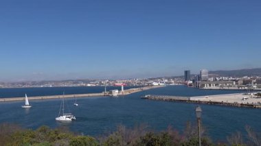 Marsilya, Fransa Güneşli bir günde Le Vieux Limanı 'nın panoramik manzarası. 