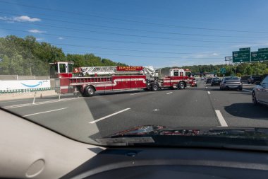 Washington DC 19 Mayıs 2025 495 nolu otoyolda bir araba kazası ihbarı aldık..