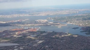 Newark, NJ, ABD Manhattan 'ın dışındaki Newark Limanı' nın havadan görüntüsü. 