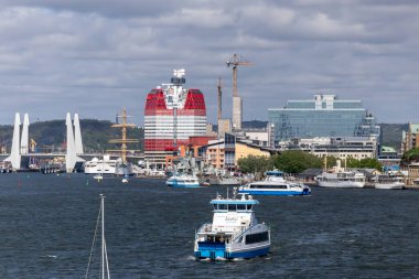 Göteborg, İsveç 30 Mayıs 2025 Yolcu feribotları Gota Alv şehir merkezinde.