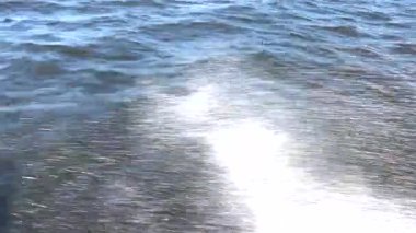 Stockholm, İsveç Sürat Suyu ve dalgalar Bir motorlu tekneden görülen.  