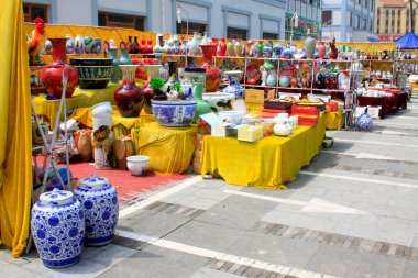 LUANNAN COUNTY - 5 AĞUSTOS: Seramik sanat ve el sanatları 5 Ağustos 2014, Luannan County, Hebei Eyaleti, Çin.