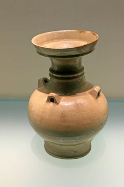 Çin Antik Seramik Malzemeleri