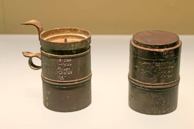 Eski Çin bronz lambaları