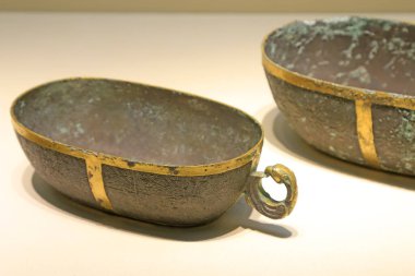 Çin antik bronz eşya