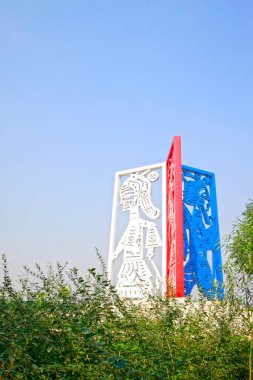 LUANNAN COUNTY - 18 Eylül: karakter Çin geleneksel heykeli 18 Eylül 2014, Luannan ilçesi, Hebei Eyaleti, Çin