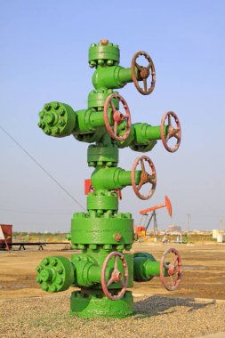 Petrol boru tesisatı bileşenleri, fotoğrafın kapatılması.