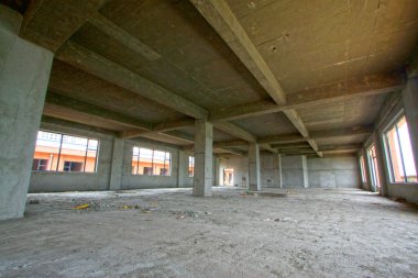 Bitmemiş beton döküm salonu, fotoğrafın yakın çekimi