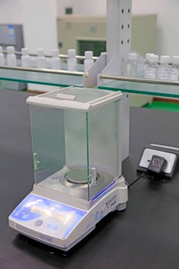 Laboratuvarda cihazlar ve ekipmanlar, fotoğraf çekimine yakın çekim