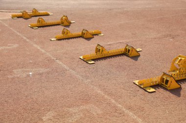 Oyun alanındaki plastikte bloklar başlatılıyor