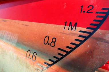 Geminin su hattı, yakın çekim fotoğrafı.