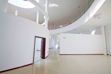 LUANNAN COUNTY - 18 Eylül 2014 'te Hebei Eyaleti, Çin' deki bir sanat galerisinde duvar ve giriş