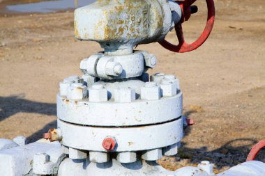 Petrol boru tesisatı bileşenleri, fotoğrafın kapatılması.