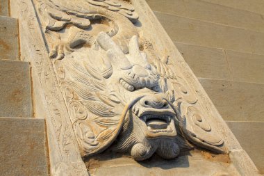 adım ve baş oymacılık, fotoğrafa yakın çekim