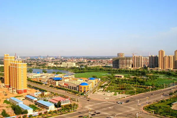 LUANNAN COUNTY - 14 Temmuz 2014 'te şehir inşaat sahnesi, Luannan County, Hebei Eyaleti, Chin