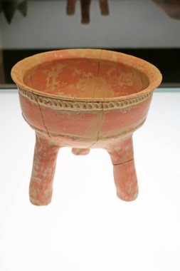 Çin Antik Seramik Malzemeleri