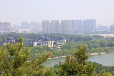 Avrupa tarzı mimari eşitlik içinde