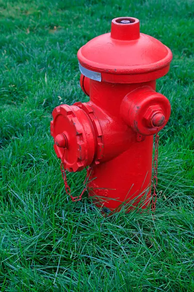 Kırmızı yangın musluğu kanunda var.