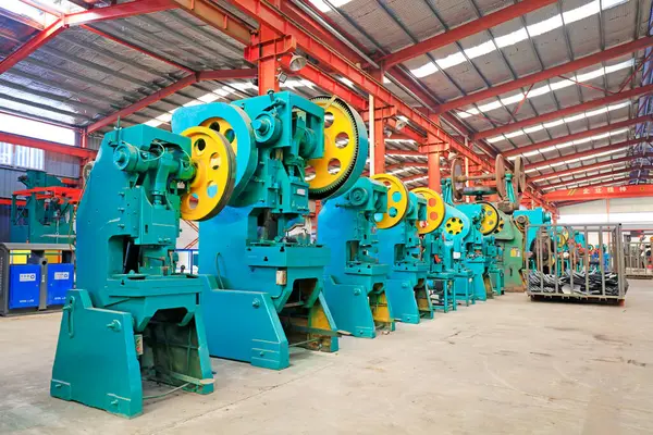 Fabrika makineleri ve ekipman gecikmesi