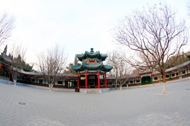 BEIJING - 22 Aralık 2013 'te Zhongshan Park' taki Mutlu Bahçe binası manzarası, Pekin, Çin