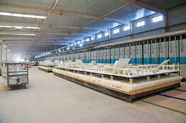 LUANNAN COUNTY - 5 Ocak 2014, Luannan Eyaleti, Hebei Eyaleti, Çin 'deki ZhongTong Seramik Şirketi, Ltd.