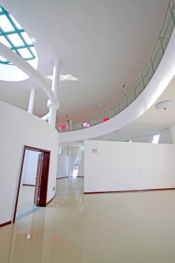 LUANNAN COUNTY - 18 Eylül 2014 'te Hebei Eyaleti, Çin' deki bir sanat galerisinde duvar ve giriş