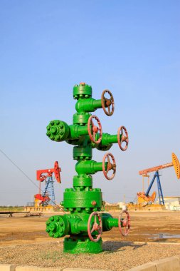 Petrol boru tesisatı bileşenleri, fotoğrafın kapatılması.