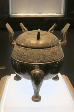 Çin Antik Seramik Sanatları ve El Sanatları