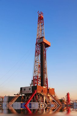 Jidong Petrol Sahası - 8 Şubat 2016 'da petrol sondaj pisti, jidong petrol sahası, kaofeidyen, hebei, Çin