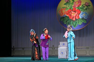 Luannan County - 15 Haziran 2015 'te Çin Pekin operası sahnelendi, Luannan County, Hebei Eyaleti, Çin