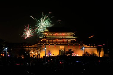 LUAN COUNTY: 5 Mart 2015 'te Luan State antik şehir gece manzarası, Luan County, Hebei Eyaleti, Chin