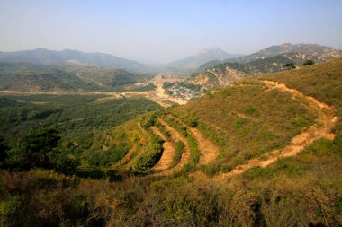 Dağ terasları, fotoğrafa yakın çekim.