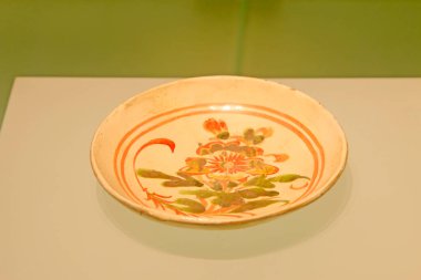 Çin Antik Seramik Malzemeleri