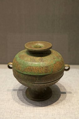 Çin yapımı bronz el sanatları, yakın plan fotoğraf.