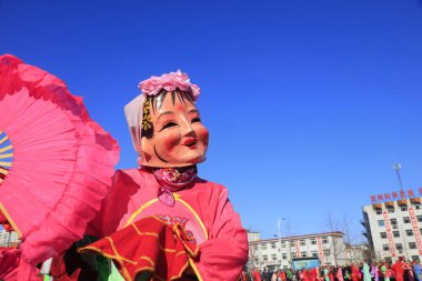 Luannan County - 6 Şubat 2017: Çinli Yangko performansı, Luannan County, Hebei Eyaleti, Chin